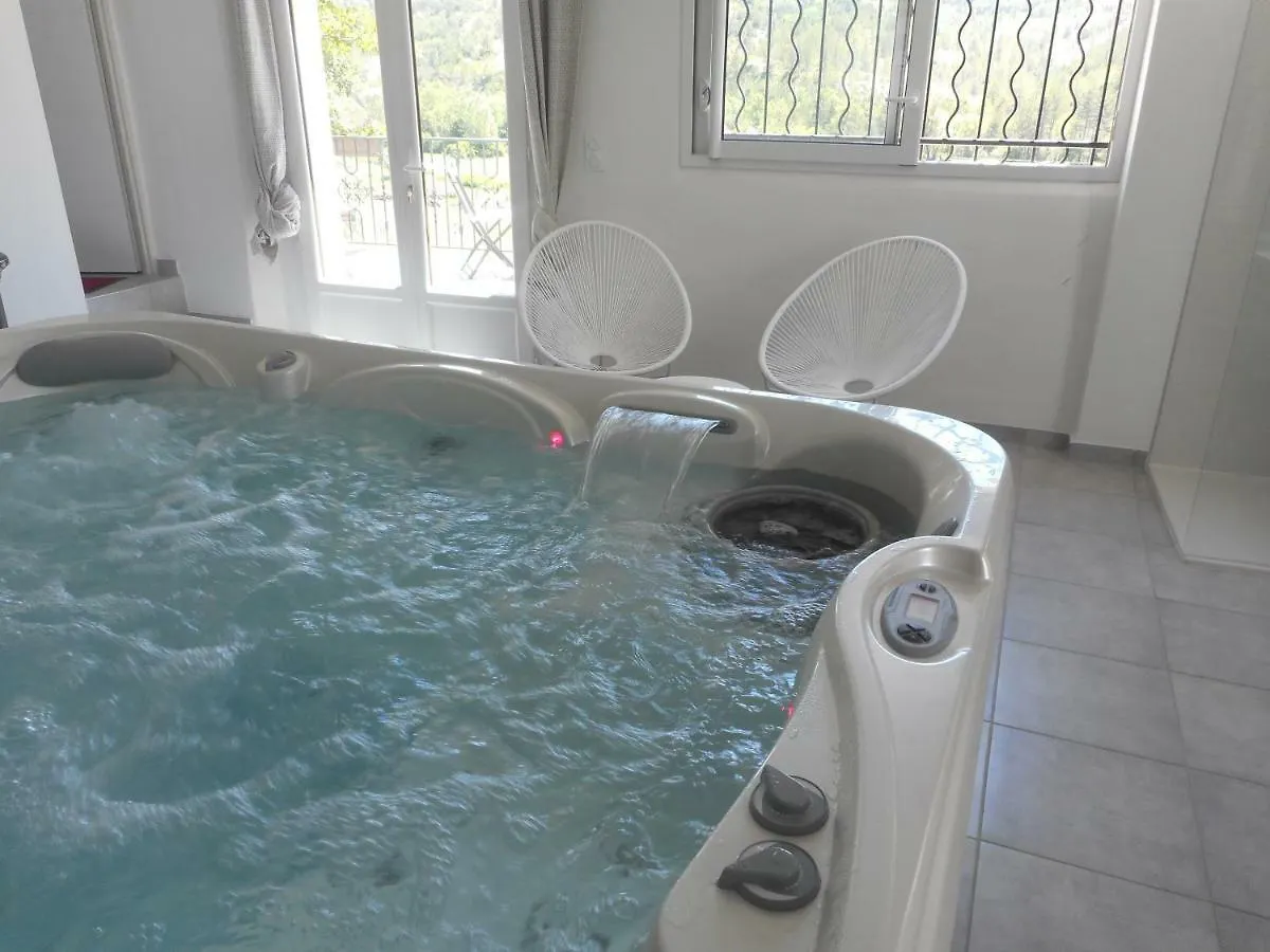 Le spa de la Méouge Barret-sur-Meouge 0*,  France
